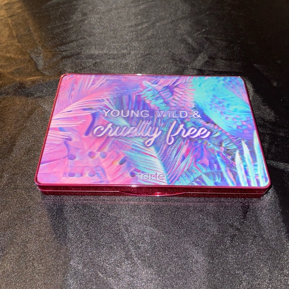 Tarte Young, Wild & Cruelty Free Eyeshadow Palette - Picture 2 of 6